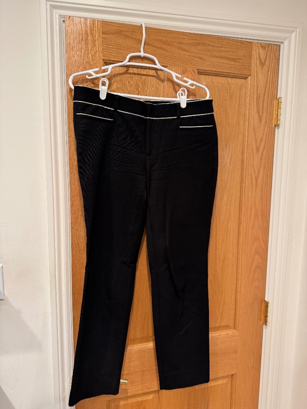 Banana Republic Black cropped pants